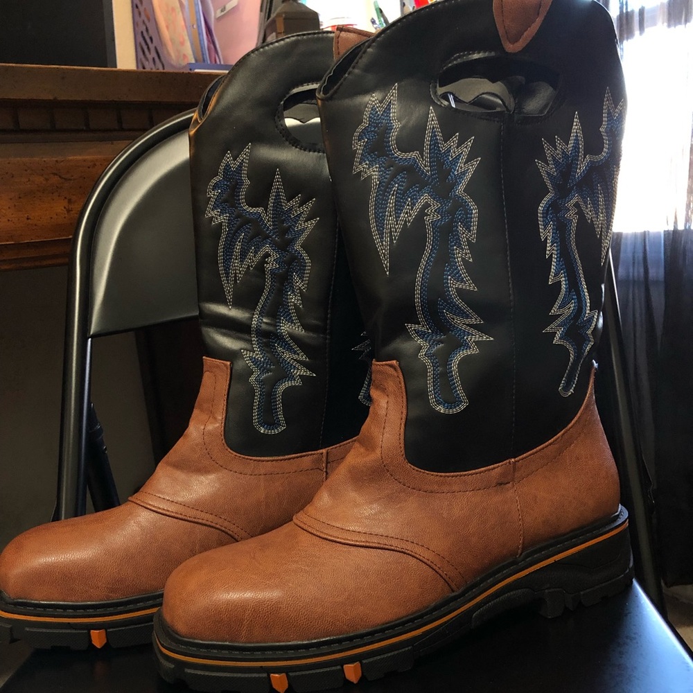 Brand new men’s cowboy boots